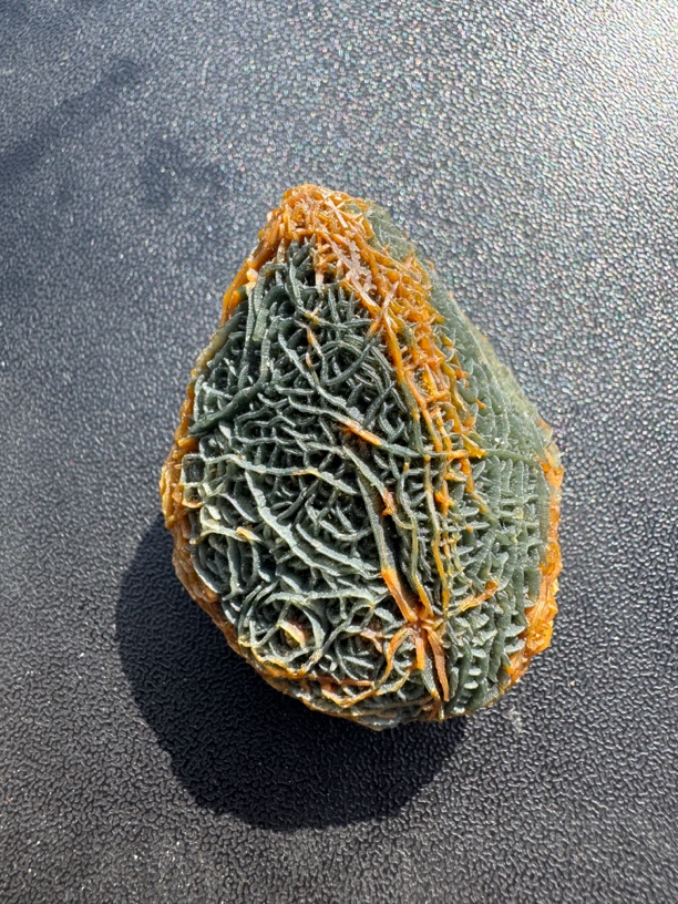 天然筋脉石原石 观赏石