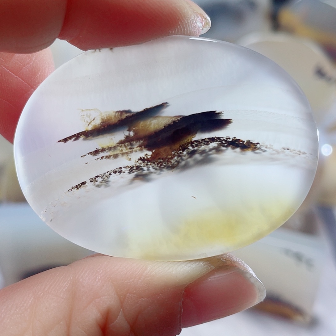 玛瑙/玉髓颈饰合金