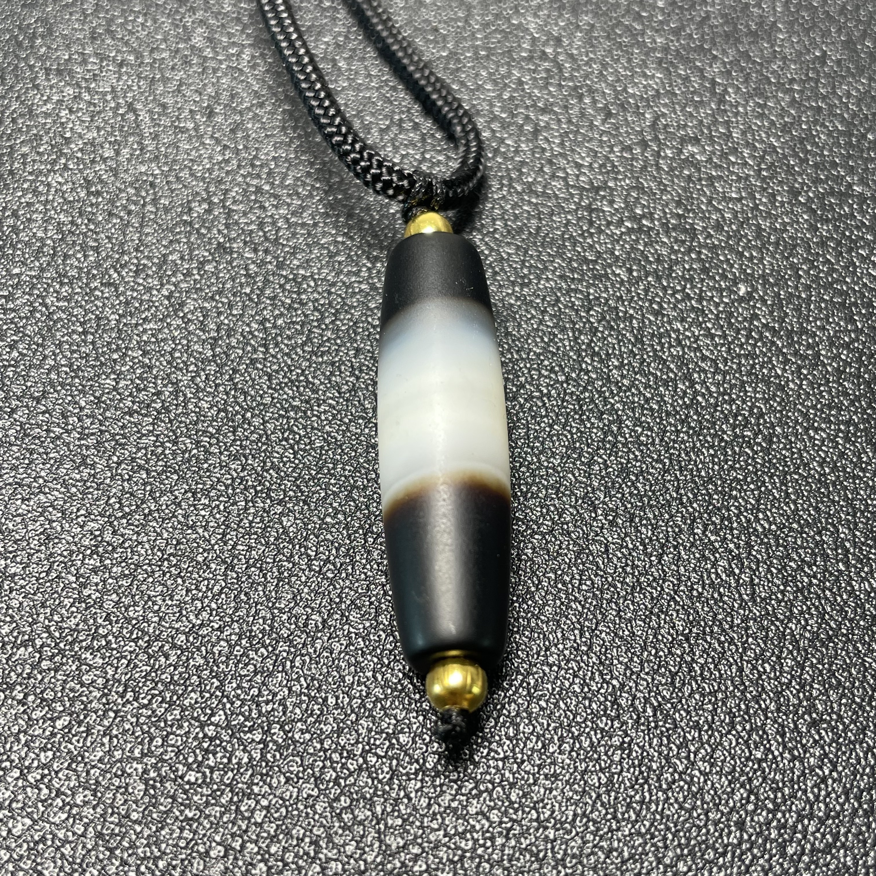 【古珠】20世纪玛瑙珠，黑白珠，2411200545