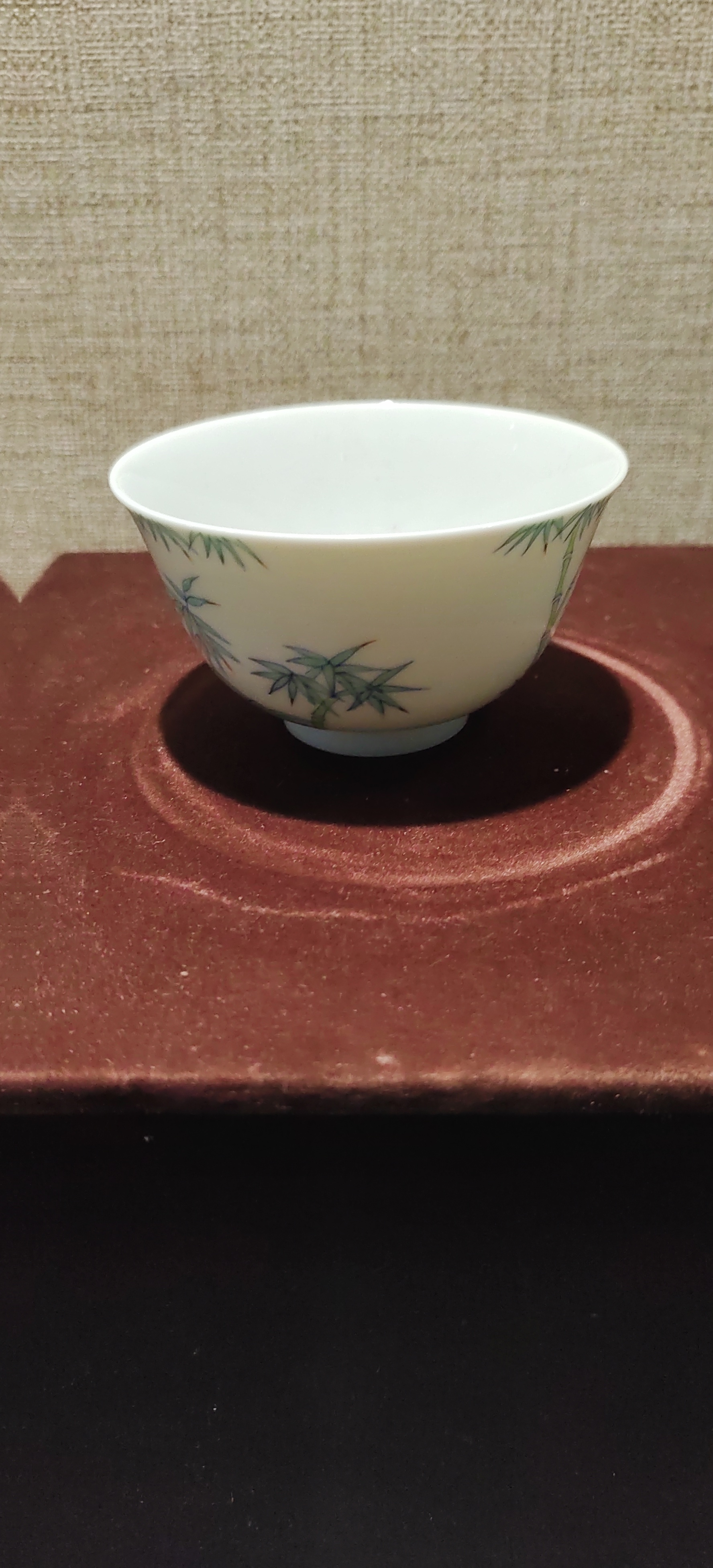 斗彩画竹子主人杯