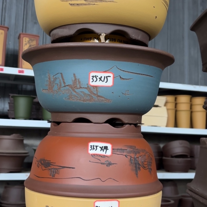 紫砂花盆100-4。            