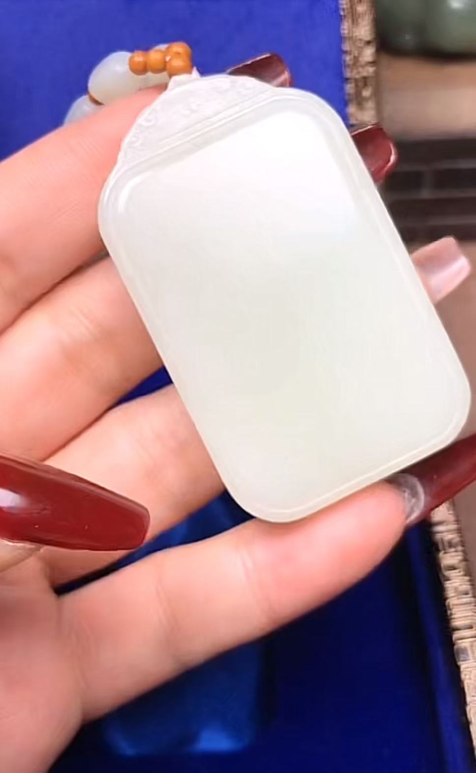 和田玉山料 挂件 菲菲