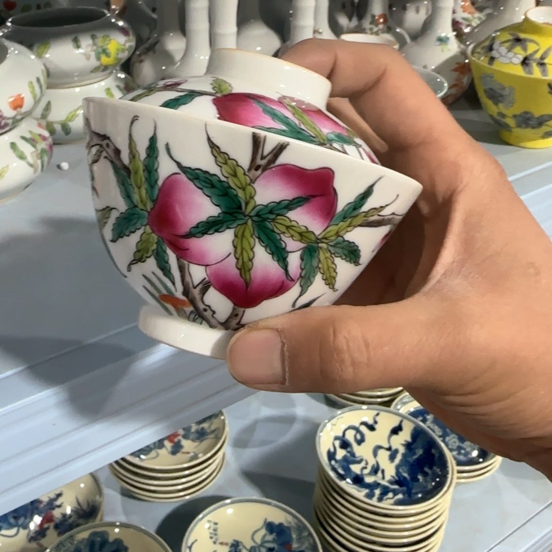 瓷片摆件手绘瓷器年底全部亏钱