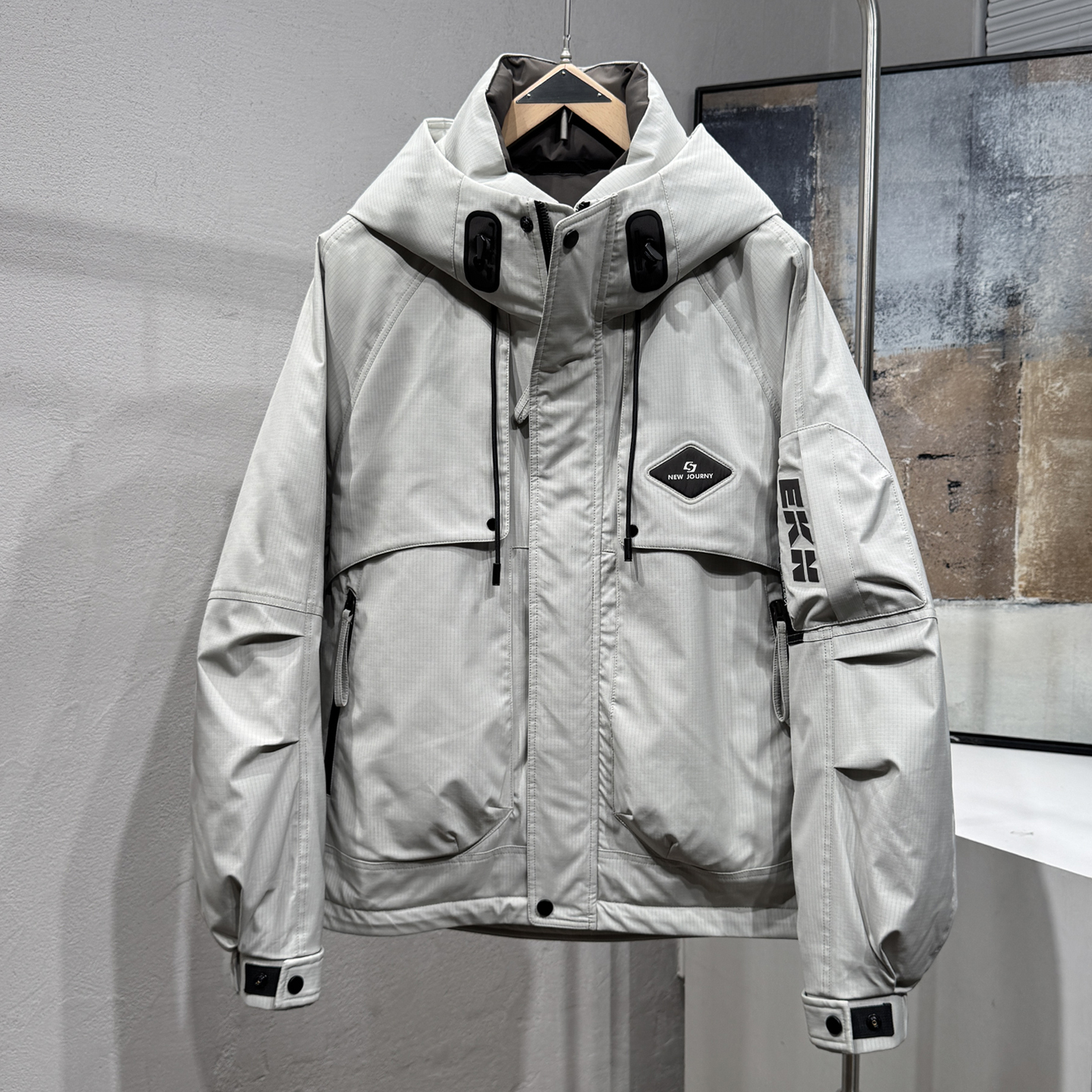 男士冬季加厚保暖工装潮牌连帽白鸭绒羽绒服休闲运动山系风冲锋衣