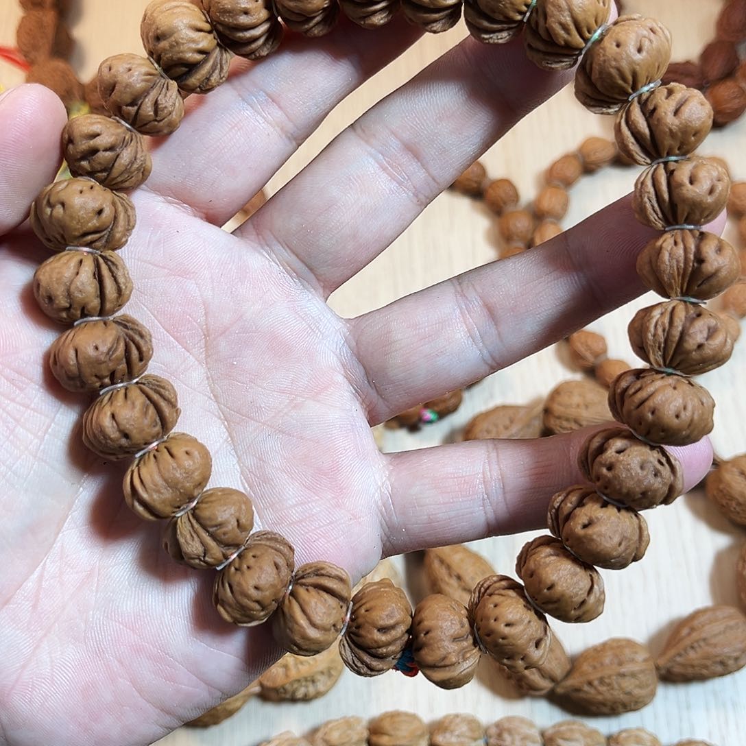 嘿*1.8.秦岭野生蟠桃手持