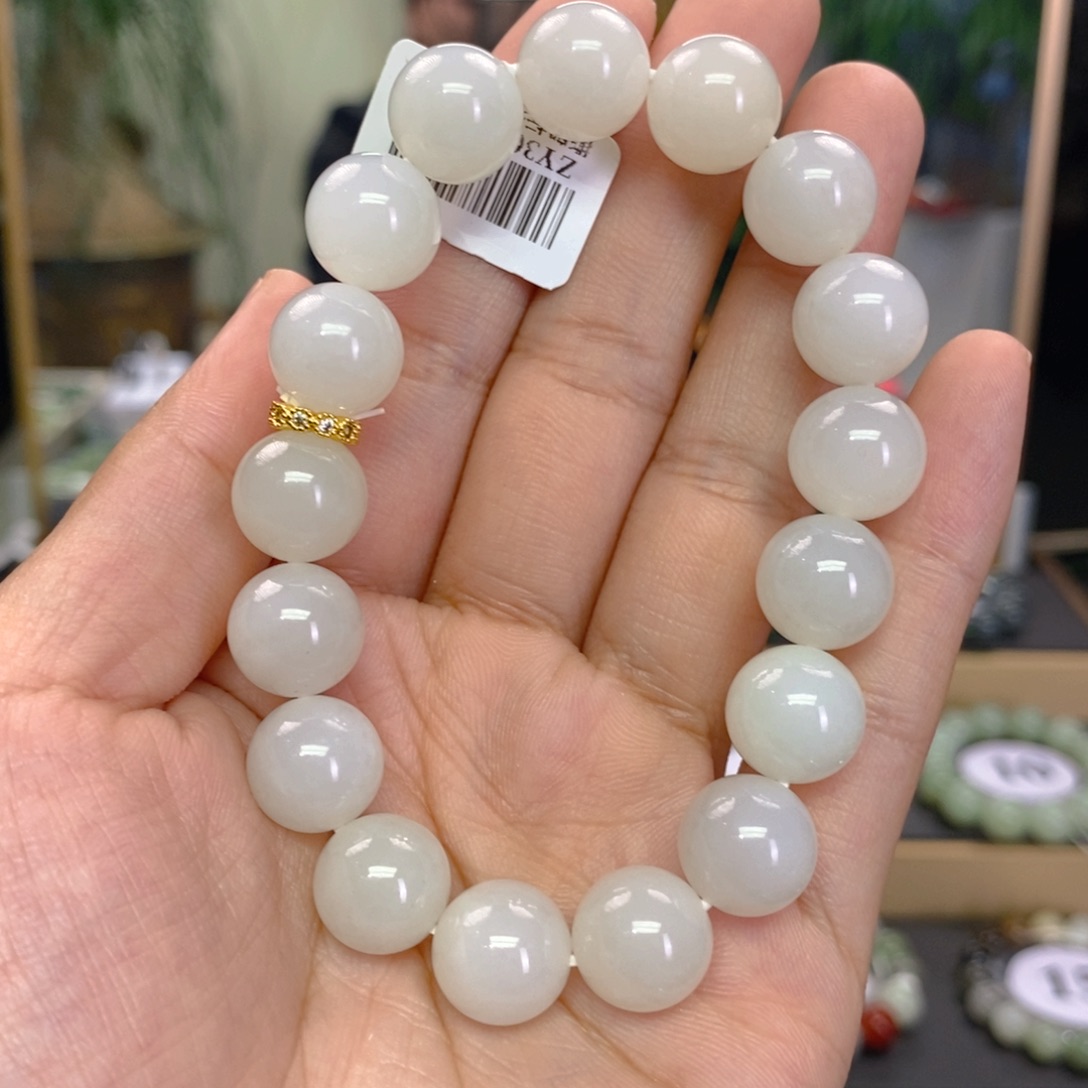 未镶嵌手串和田玉