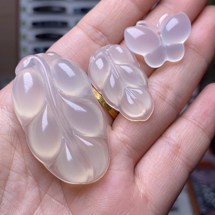 玛瑙/玉髓颈饰未镶嵌B***雨