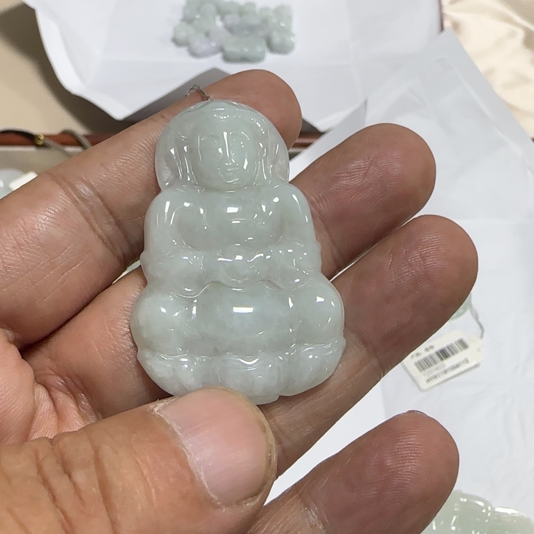 翡翠未镶嵌挂件缅甸天然翡翠