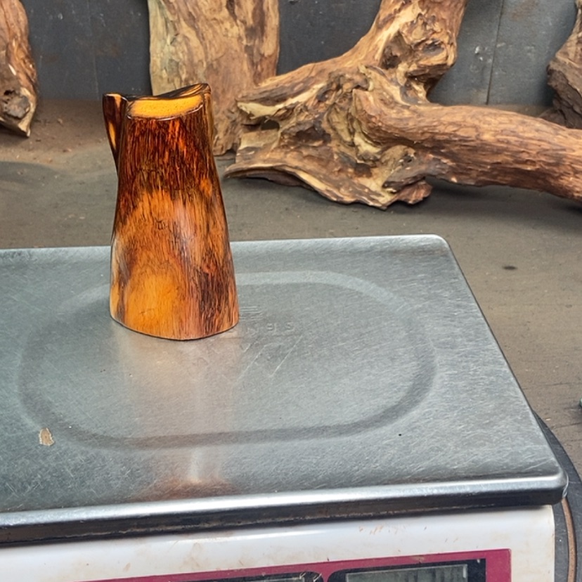 【闪购商品】黄花梨/降香黄檀龙***！