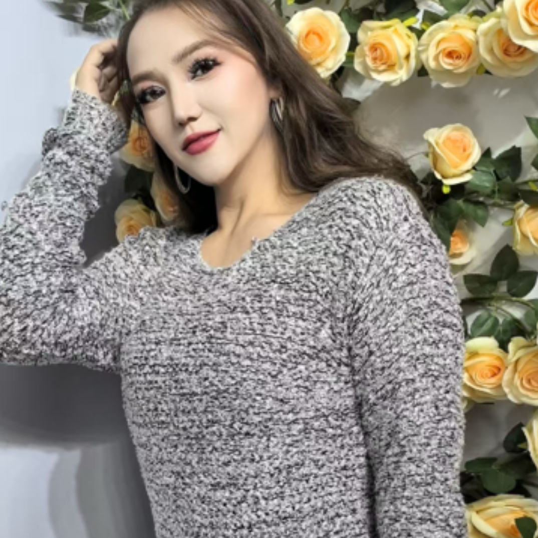 早秋韩系时尚百搭镂空设计感小众针织上衣