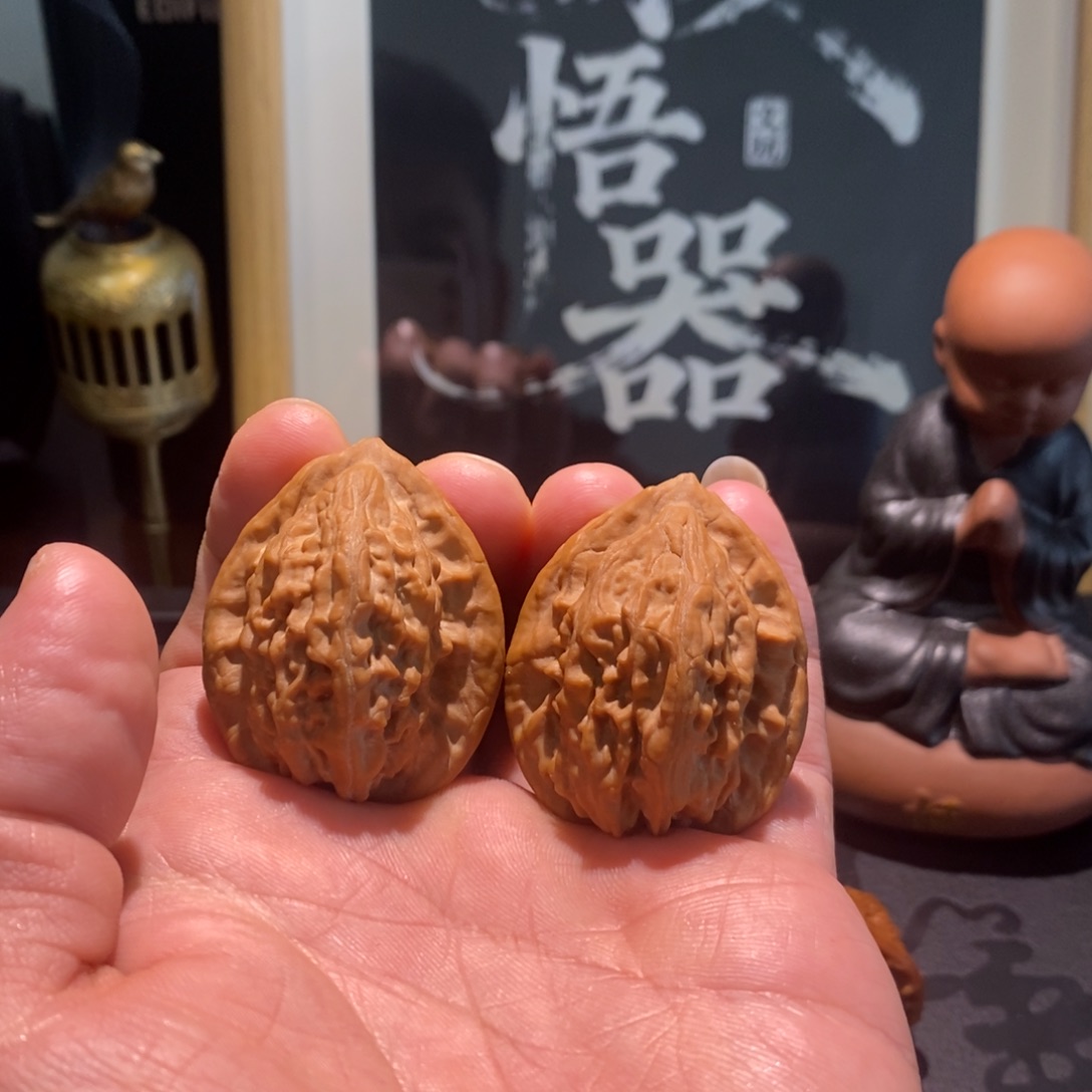 文玩核桃把件全品观音帽