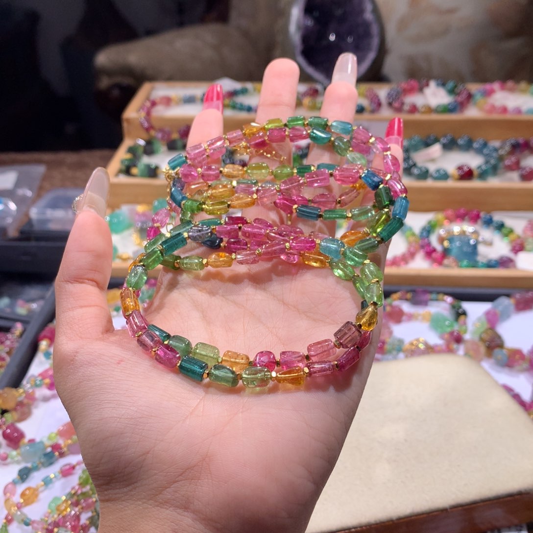 未镶嵌多样性发货其一碧玺