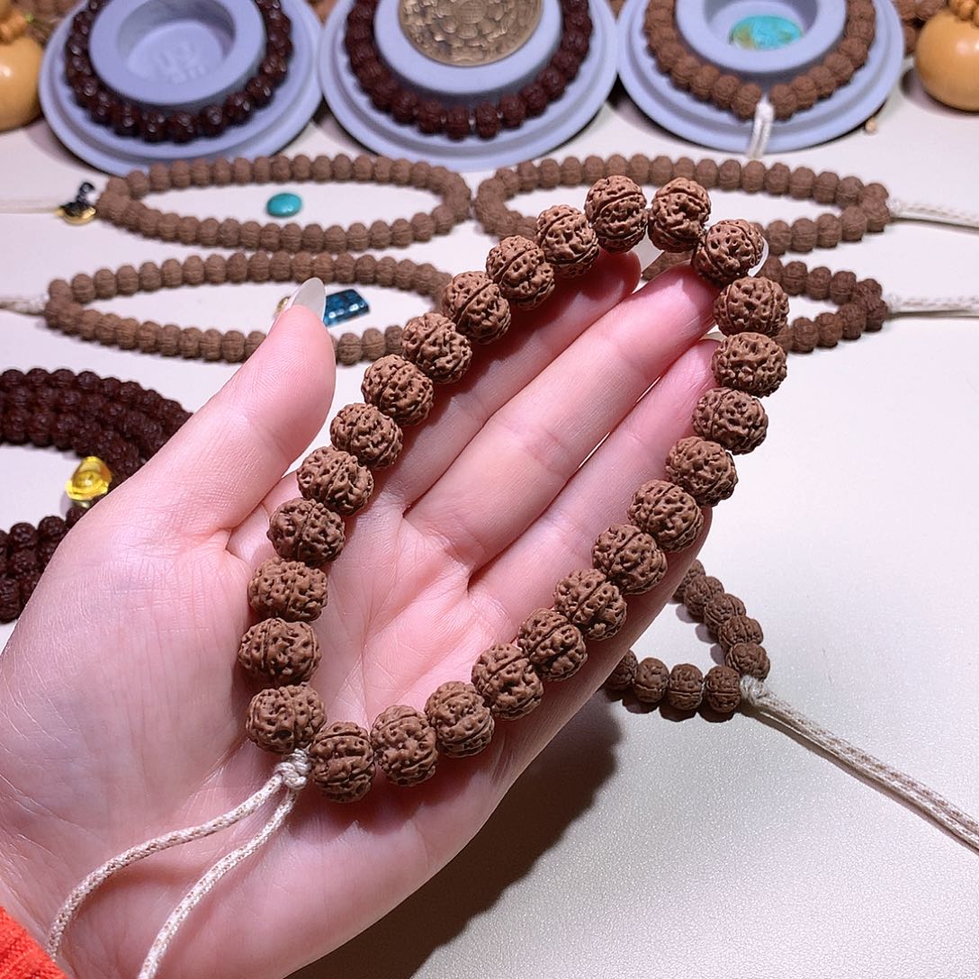 吊坠文玩核桃凹底梅花