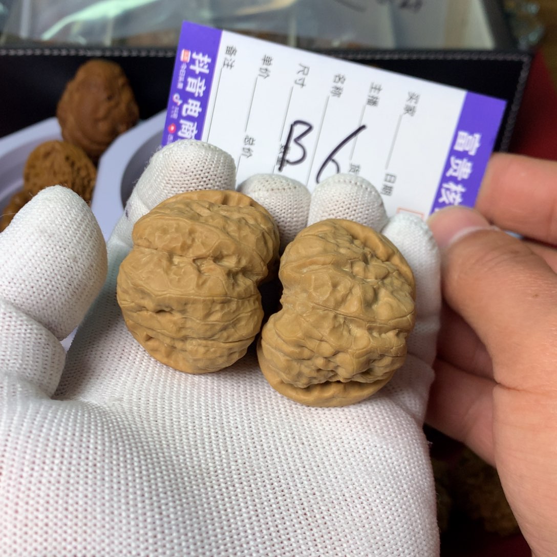 核桃把件尺寸42山地蛤蟆头