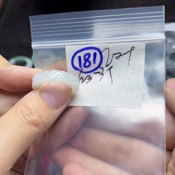 定制翡翠未镶嵌明天