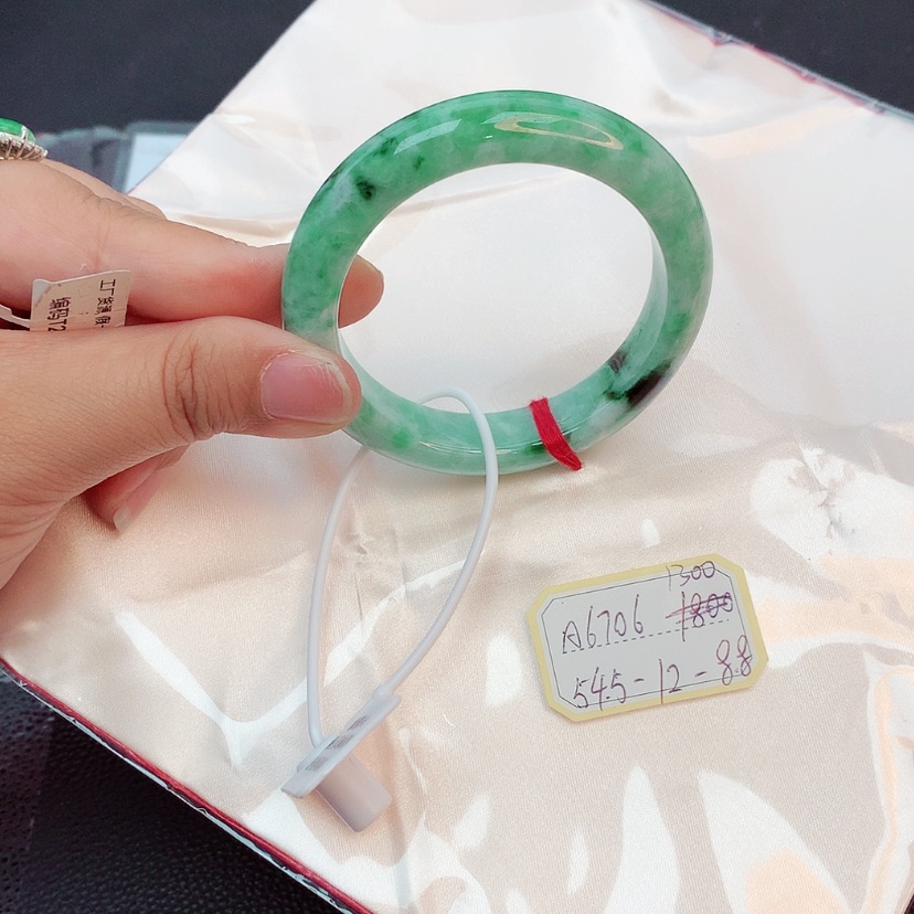 【闪购商品】翡翠手镯未镶嵌天然缅甸翡翠A货