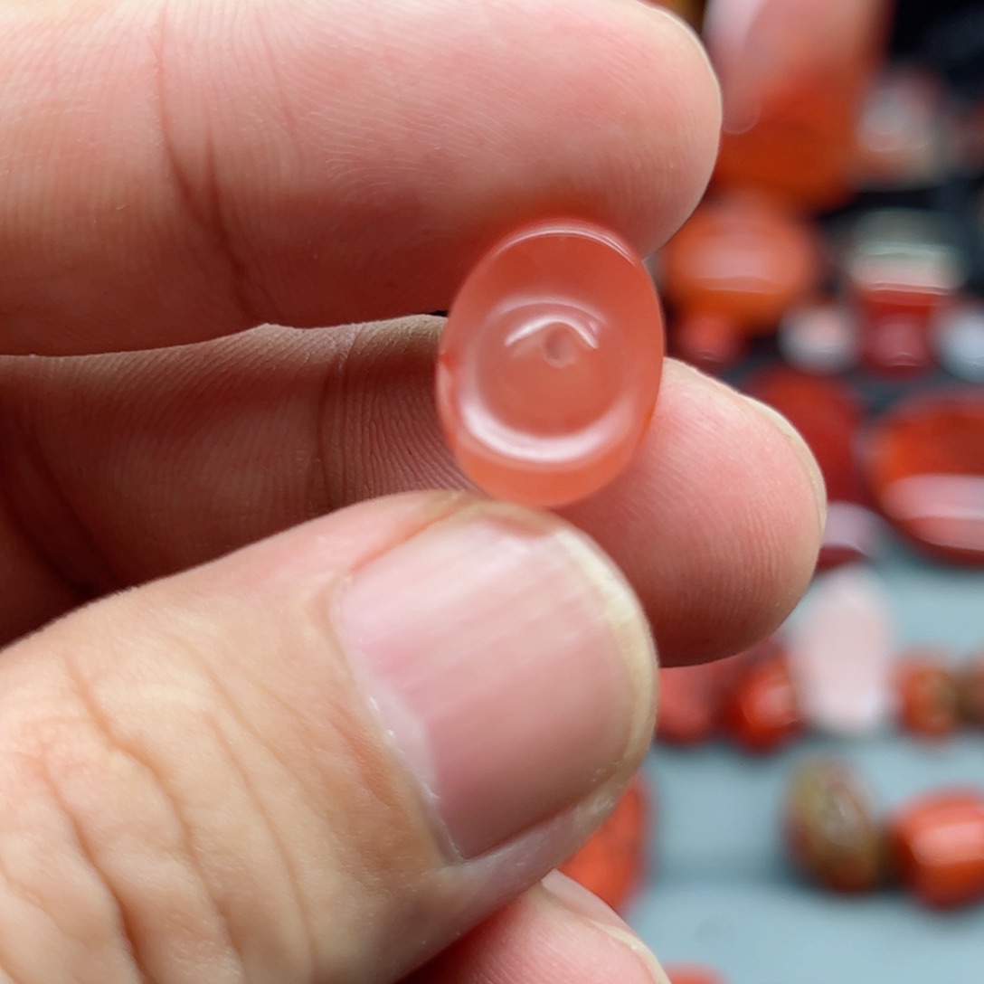 南红玛瑙配饰未镶嵌