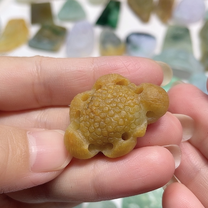 定制翡翠未镶嵌翡翠