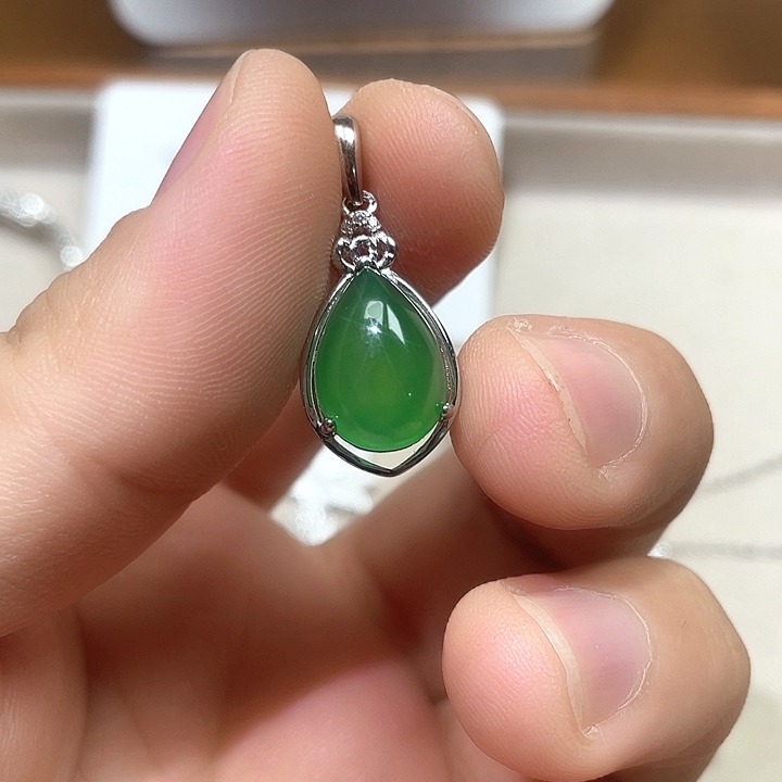ᥫ***️坠链均925银珐琅绿色水滴