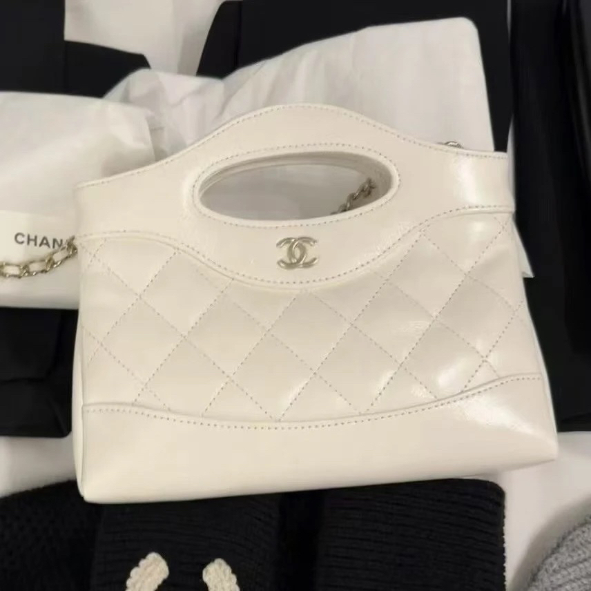未使用 Chanel/香奈儿 白金31bagnano 24年芯片款 链条斜挎包