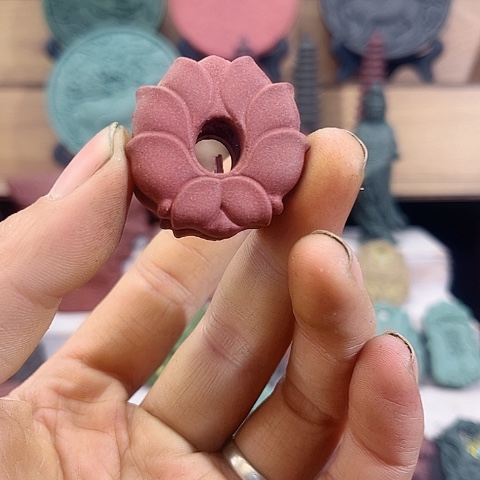 泥塑龙涎玫瑰两个莲花平安扣