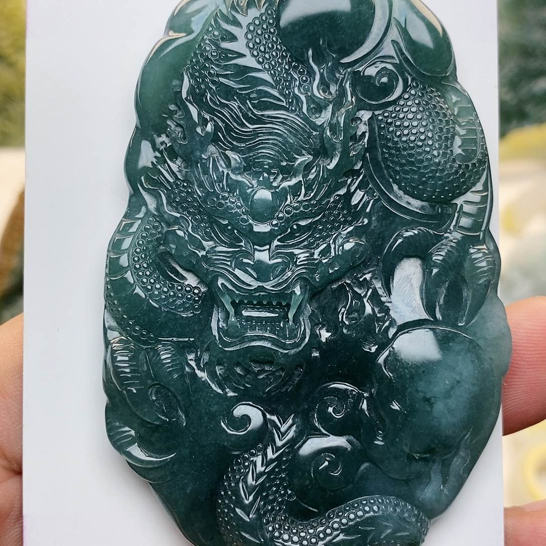 颈饰未镶嵌翡翠翡翠龙牌