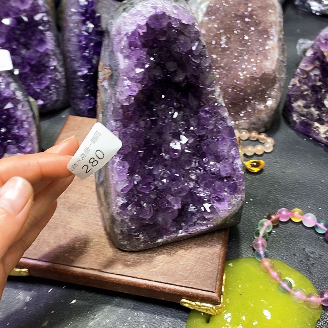 水晶大型摆件（非配饰）未镶嵌