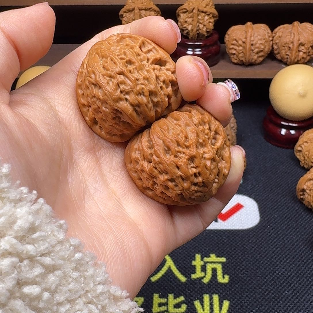 文玩核桃吊坠37铁锤