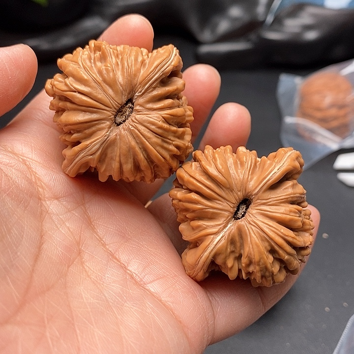 文玩核桃把件南瓜楼42尺