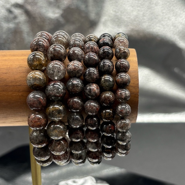 E32 黑幽灵  多样性发其一