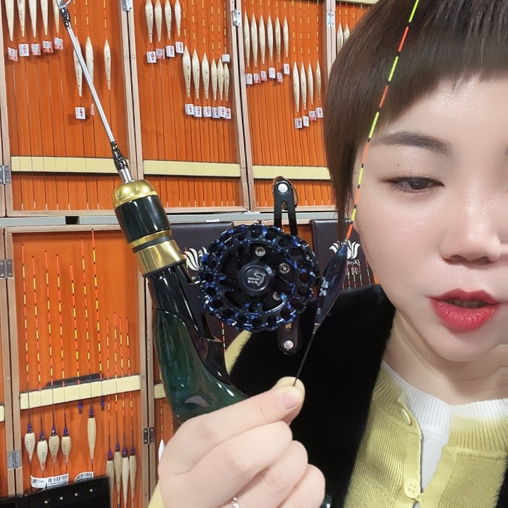 俗***个绿幽灵+霸道右手+钛合金32+线组 0.3双坐+银时1.6