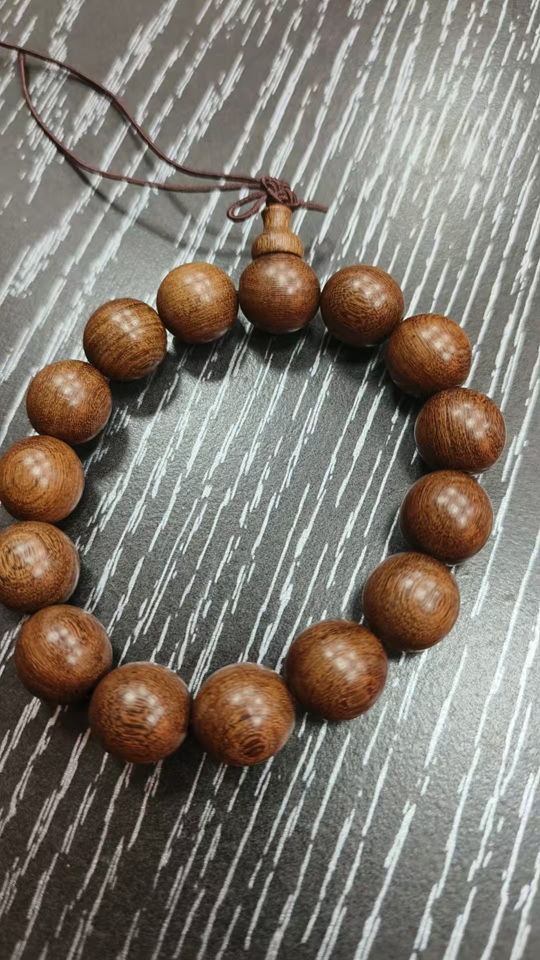 一类精品 天然野生老料 小叶紫檀  手串 T005