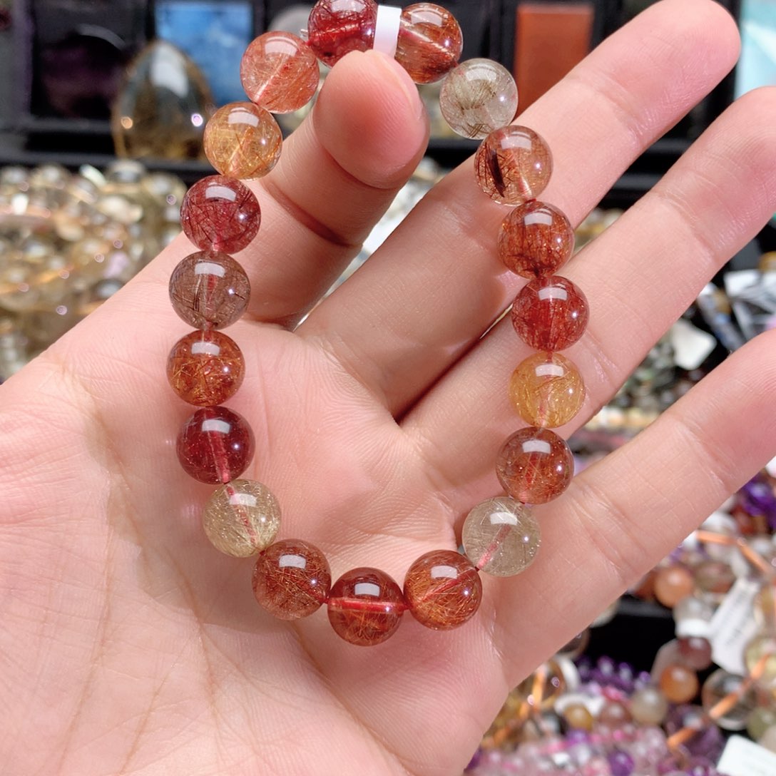 水晶手链未镶嵌小***?彩发晶手链10