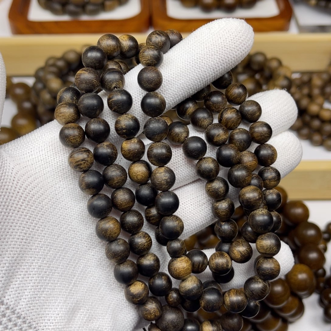N***0沉香手串越南芽庄白棋楠0.8