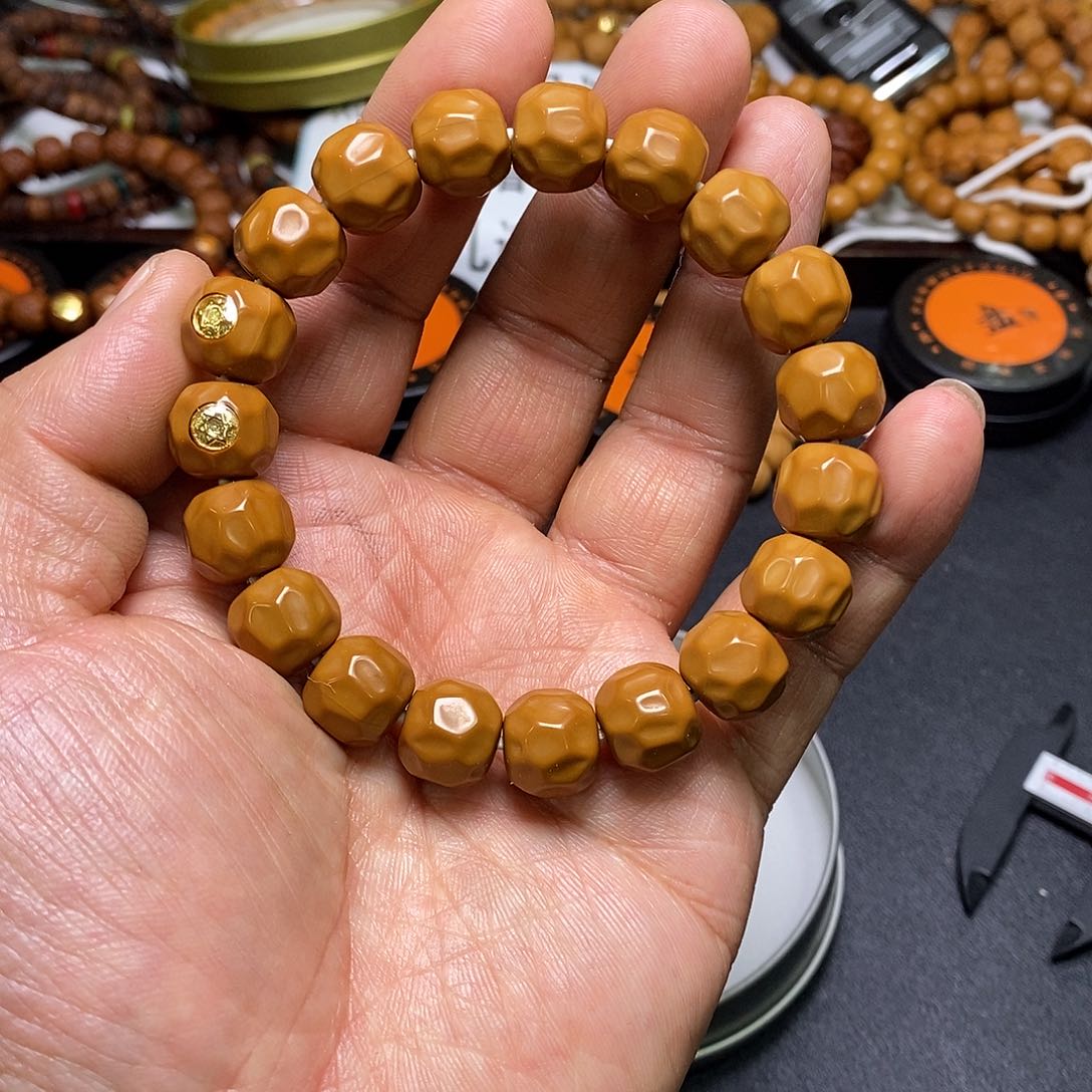 猴头核桃手串龙炎无相76号