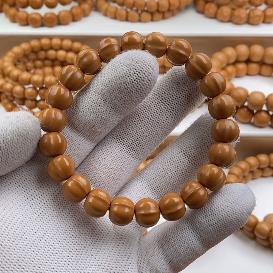 猴头核桃手串鲨鱼