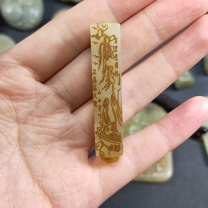 和田玉颈饰未镶嵌