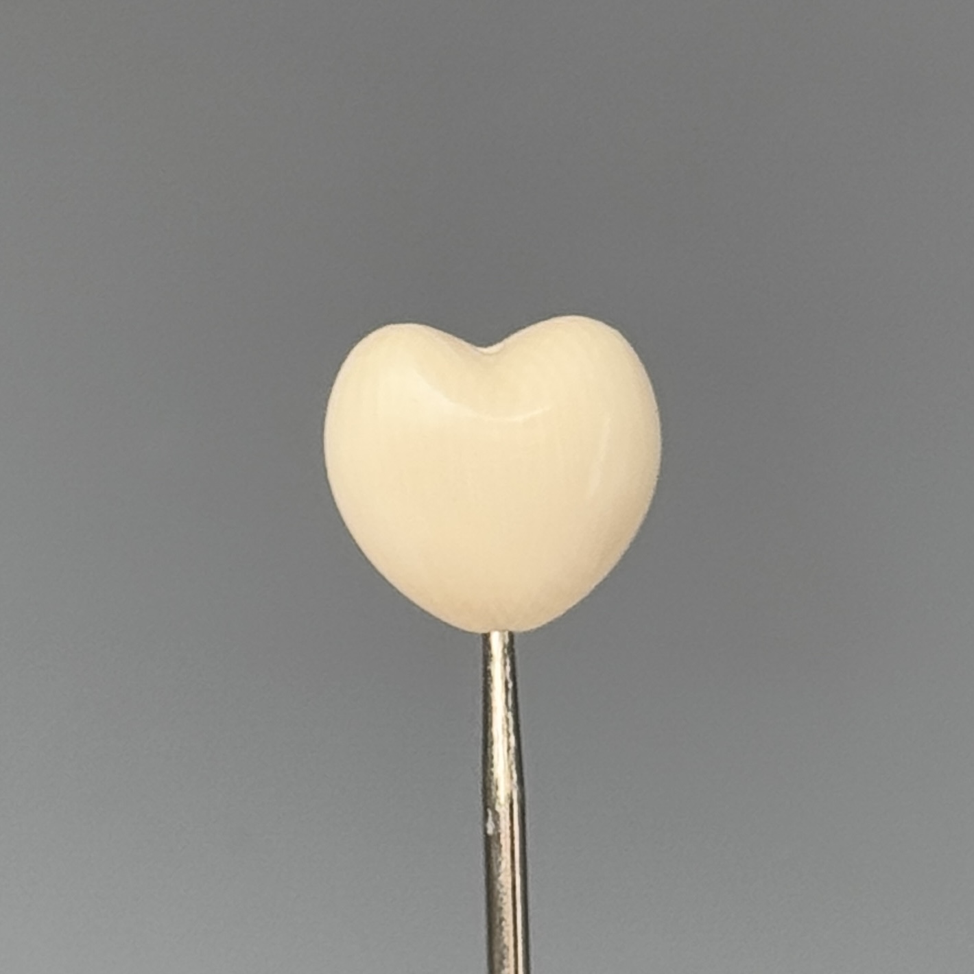 DEZHI/德志【5A爱心】15*14*9mm天地孔猛犸配饰Y479