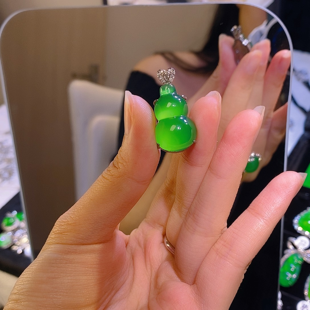 玛瑙/玉髓合金颈饰