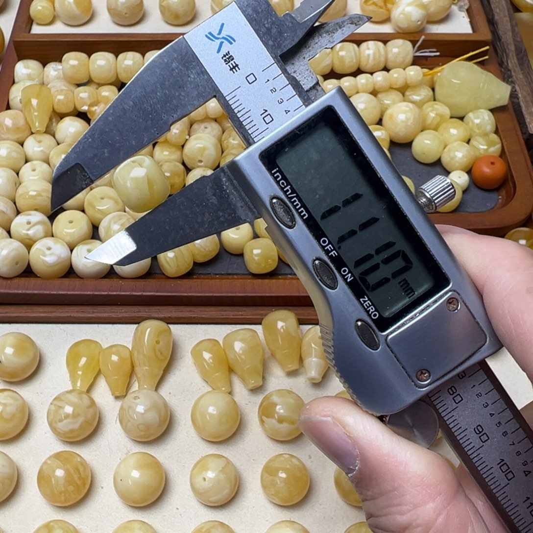 蜜蜡未镶嵌裸石琥珀蜜蜡