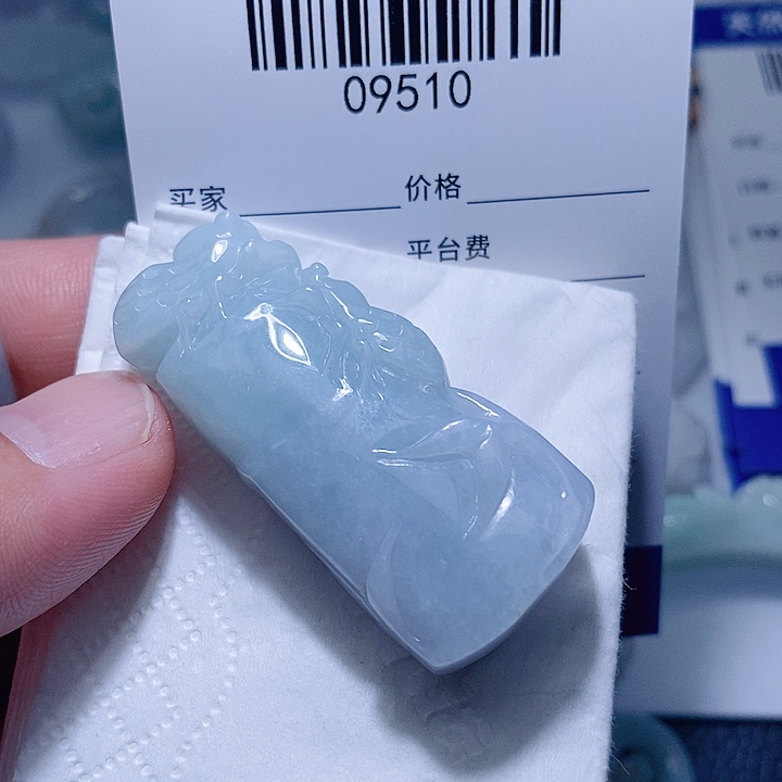 翡翠未镶嵌颈饰天光墟翡翠市场现金代购