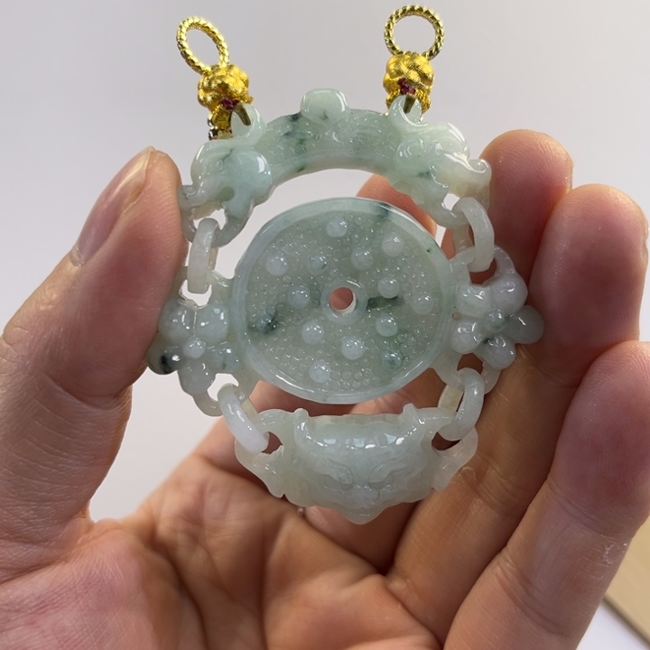 翡翠吊坠(赠链)未镶嵌代编织