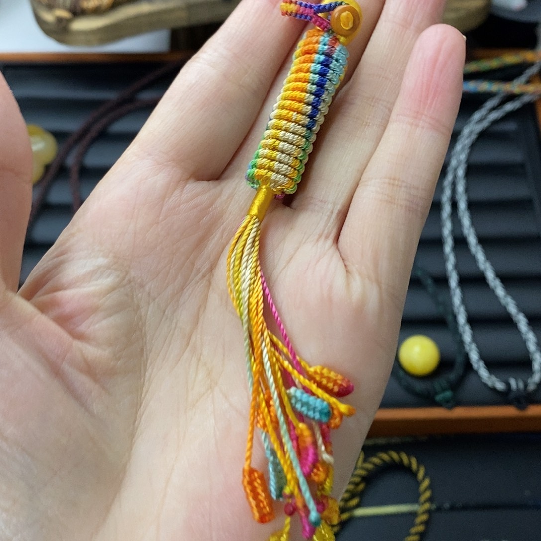 纯手工编织手机挂饰