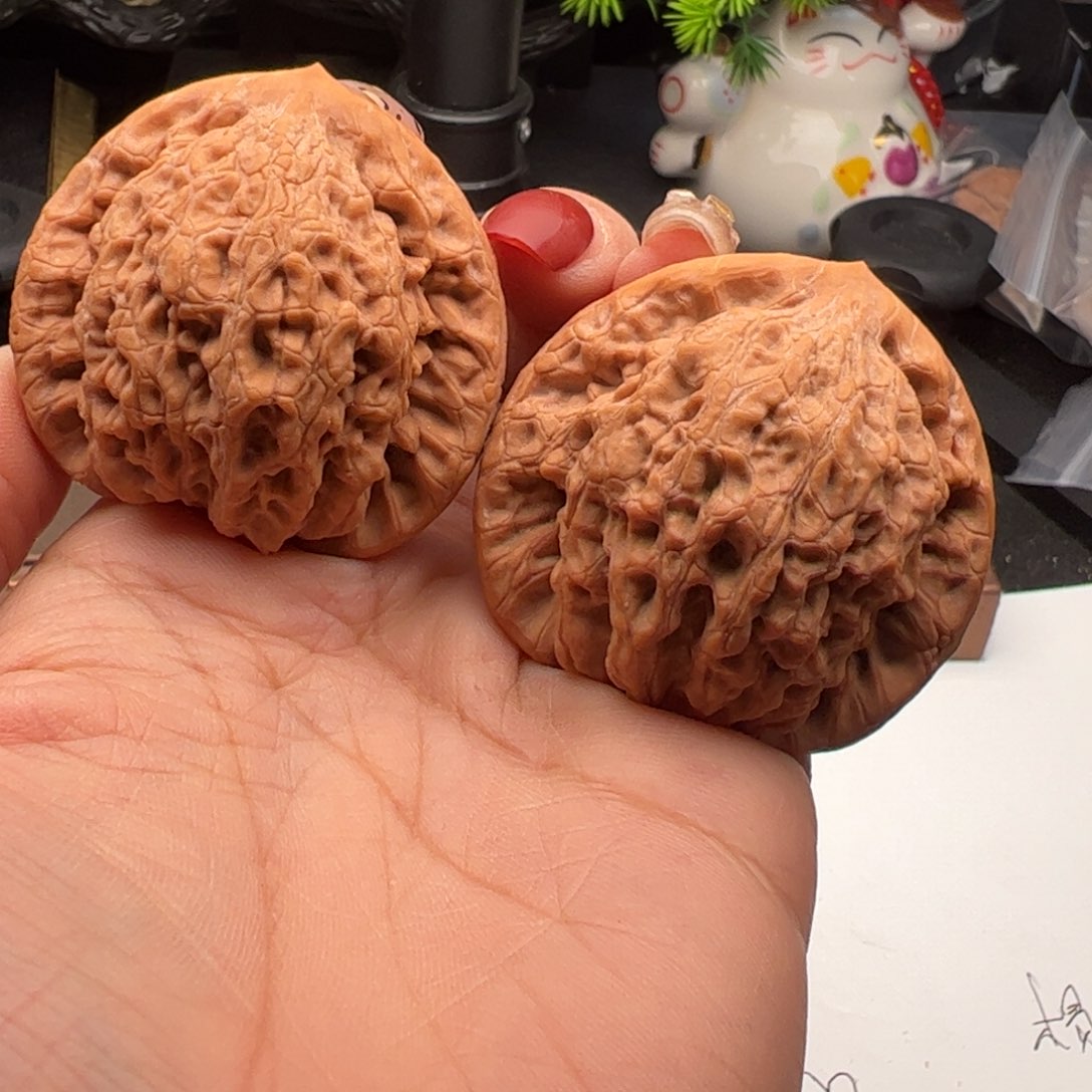 文玩核桃吊坠滢金公子45