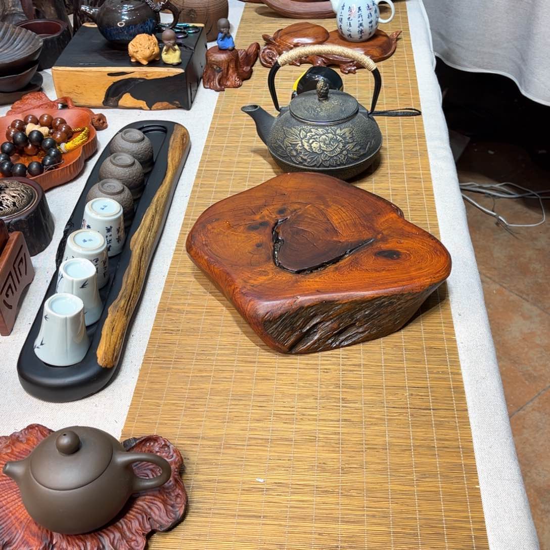 缅甸花梨底座壶承