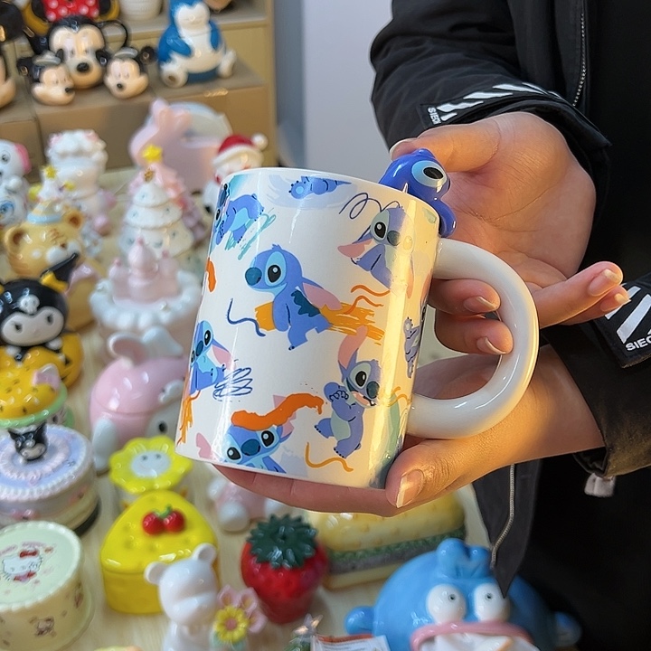 摆件陶瓷等行业的产品出口