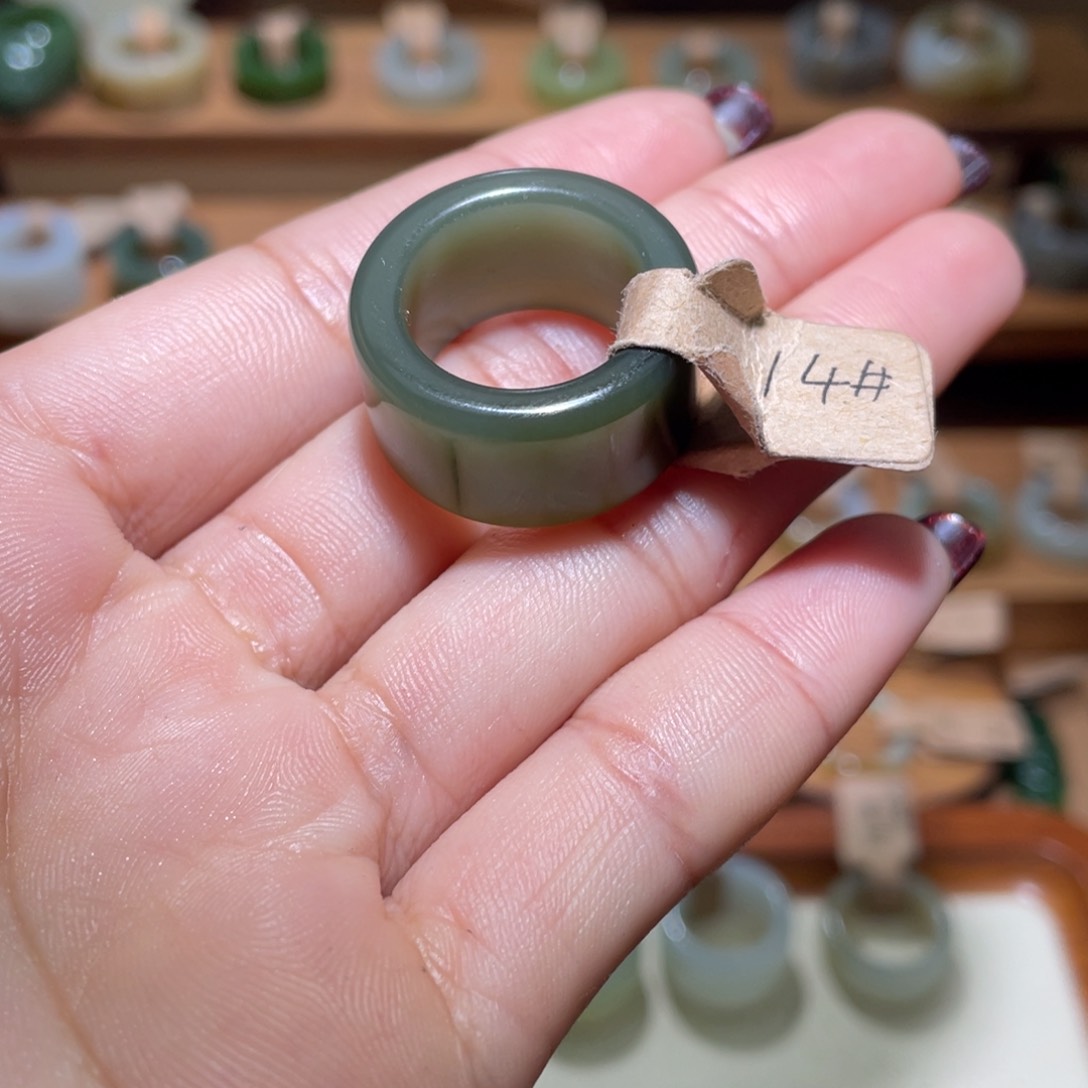 和田玉戒指未镶嵌舒***芙16.9