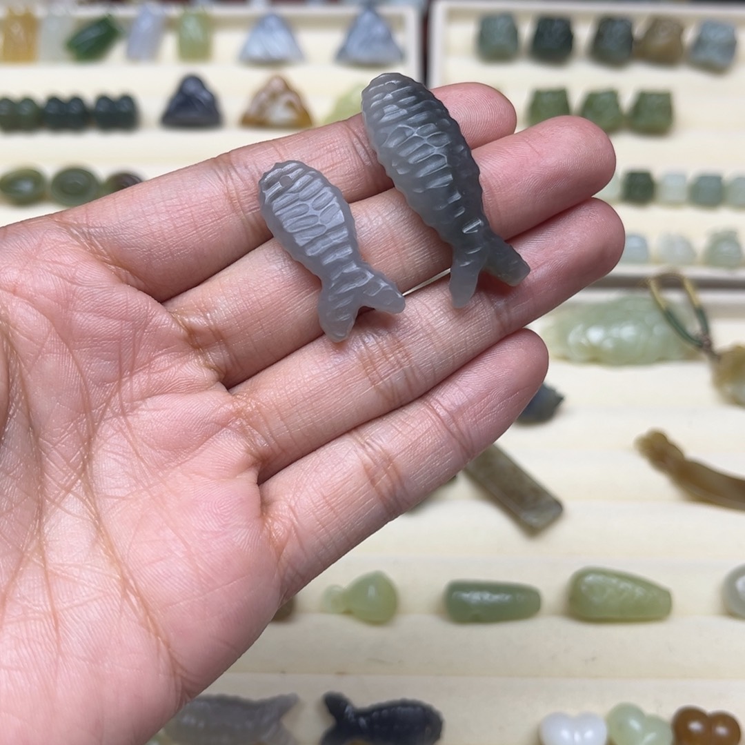 喵***️和田玉未镶嵌珠宝半成品