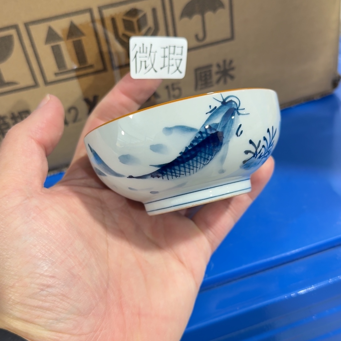 釉下手绘茶具微瑕