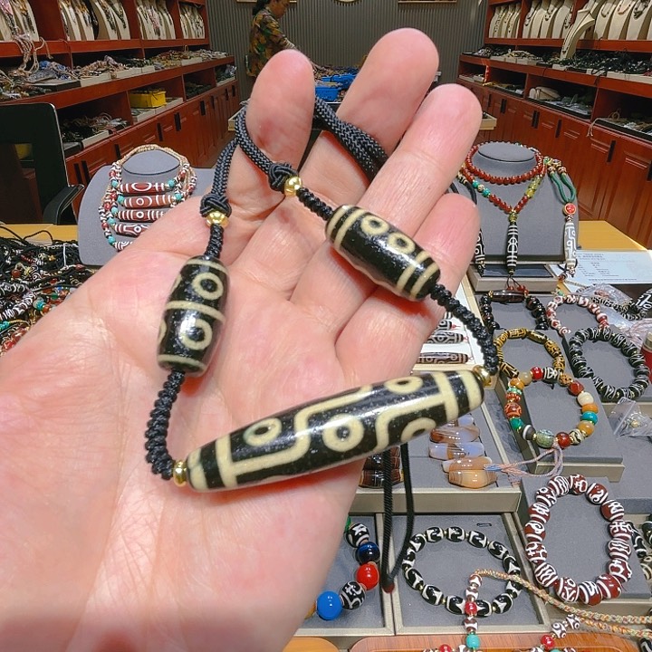 未镶嵌玛瑙/玉髓珠宝奇石